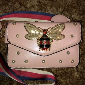 Bee Crossbody